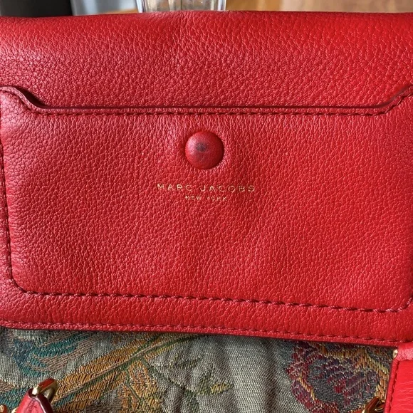 Marc Jacob’s Leather Crossbody - Picture 2 of 10